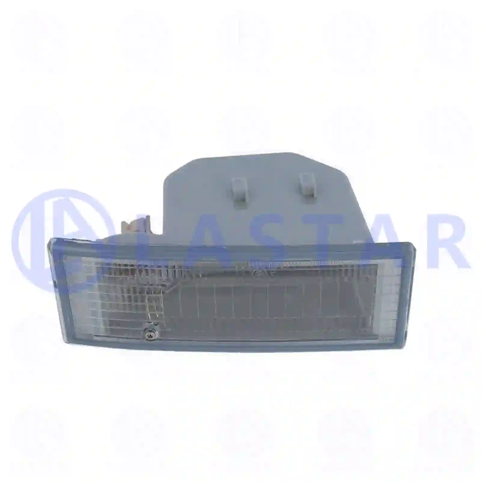  Fog lamp, right, with bulb || Lastar Spare Part | Truck Spare Parts, Auotomotive Spare Parts